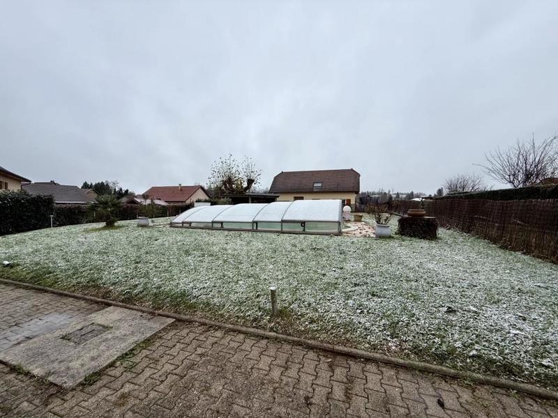 Maison - 265 m² - 12 pièces