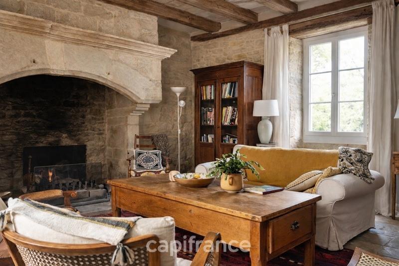 Propriété - 195 m² - 7 pièces