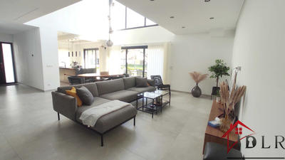 Villa - 178 m² - 5 pièces