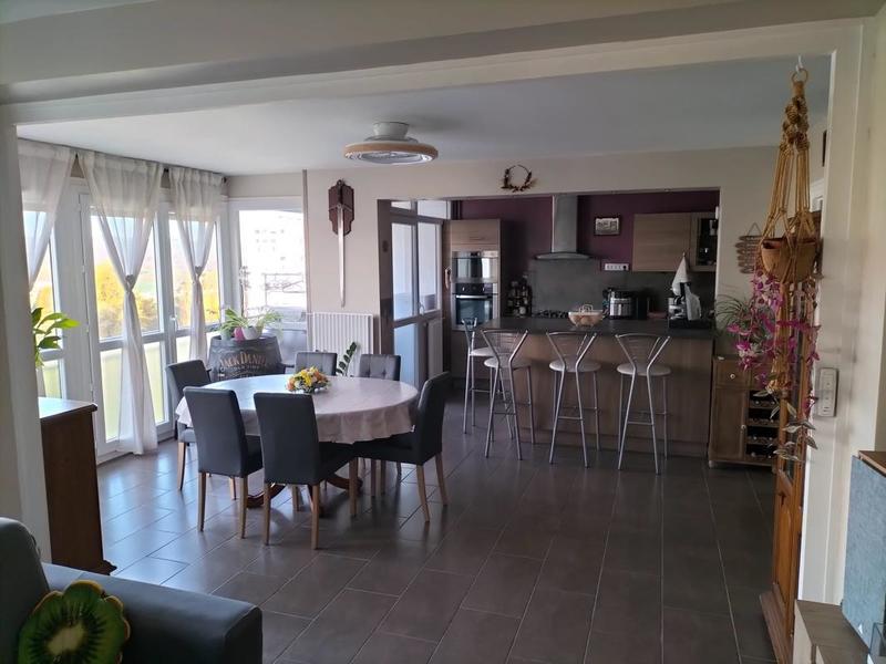 Appartement - 101 m² - 5 pièces