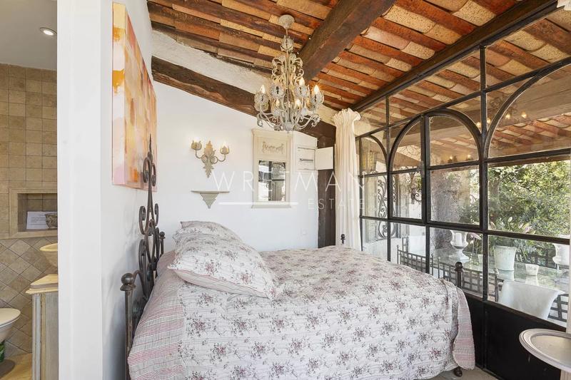 Maison de ville - 88 m² - 5 pièces