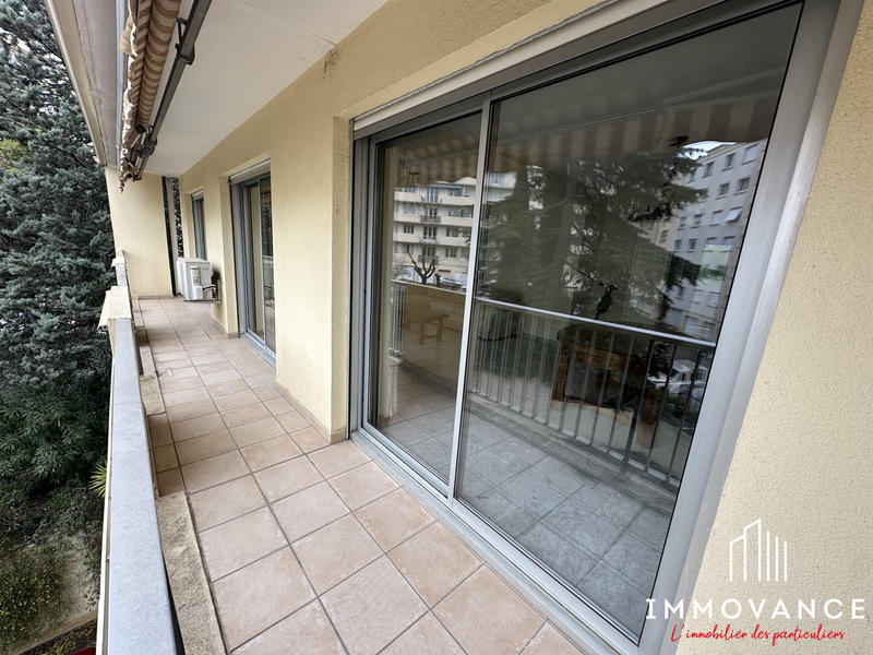 Appartement - 87 m² - 4 pièces