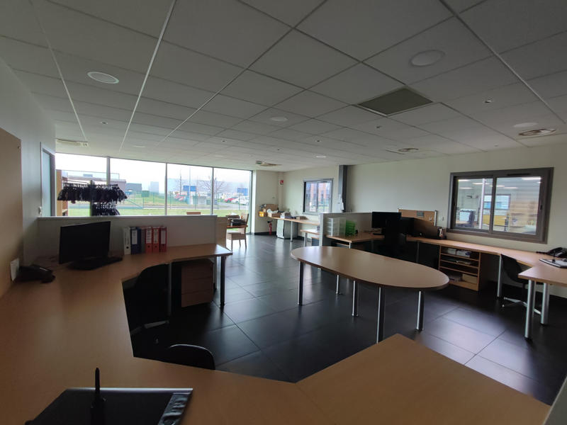 Local commercial - 1 537 m²