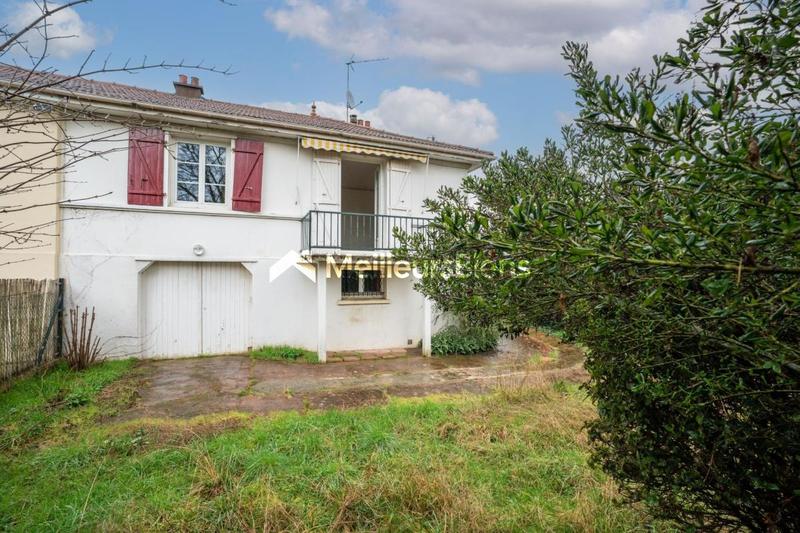 Maison - 70 m² - 5 pièces
