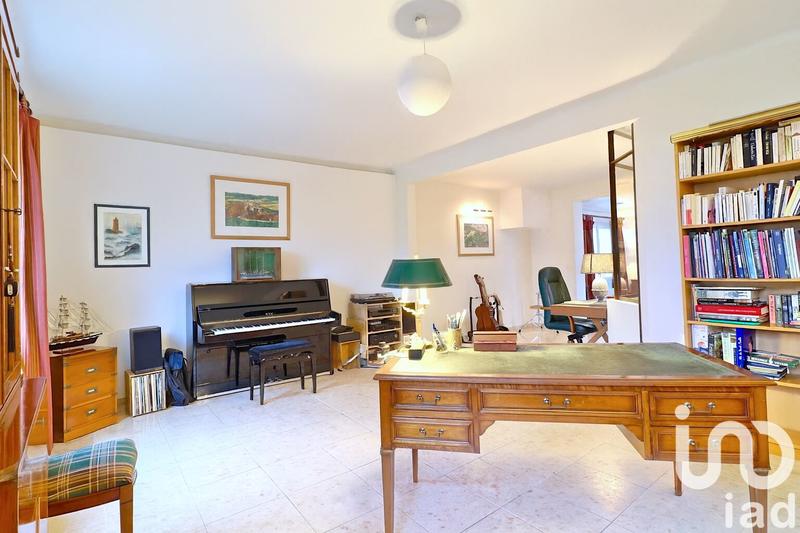 Maison - 188 m² - 8 pièces