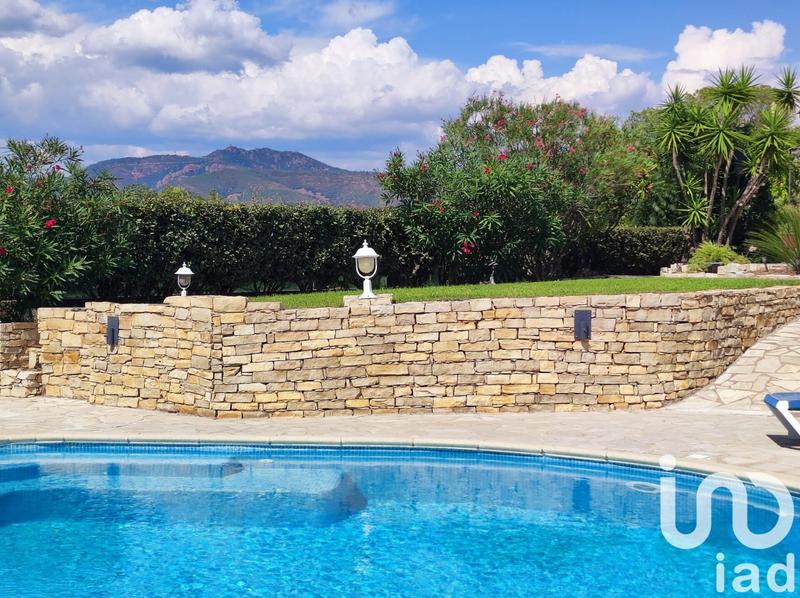 Maison - 146 m² - 4 pièces