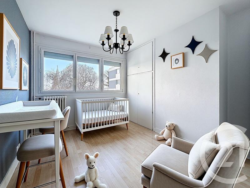 Appartement - 61 m² - 3 pièces