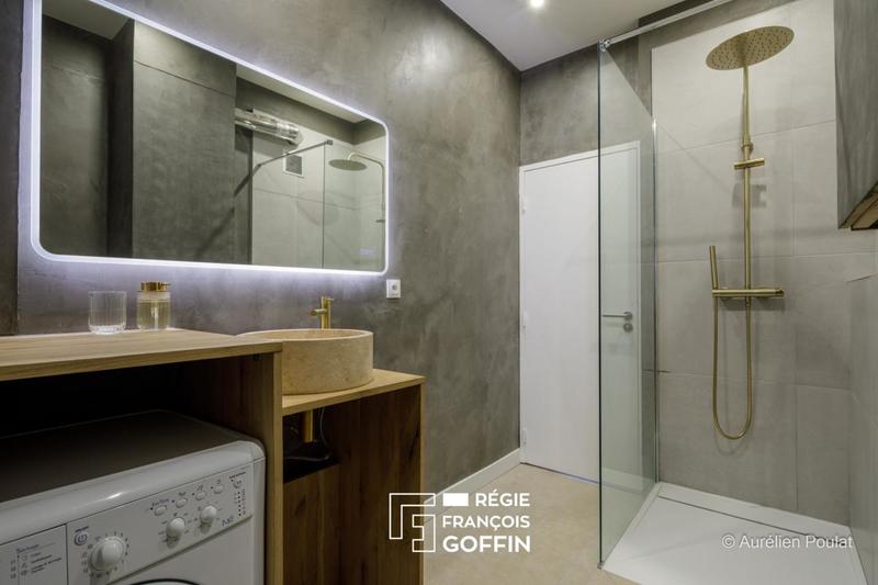 Appartement - 69 m² - 2 pièces