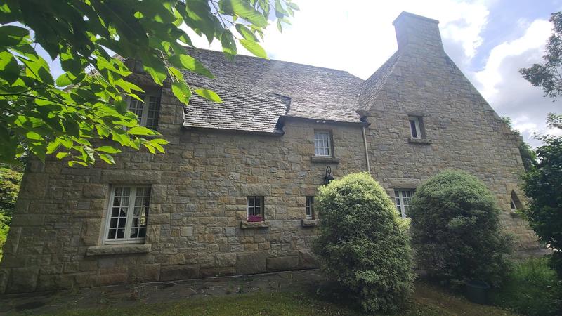 Maison - 380 m² - 14 pièces