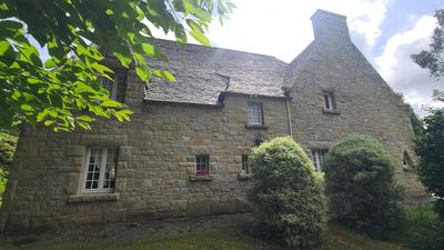 Maison - 380 m² - 14 pièces