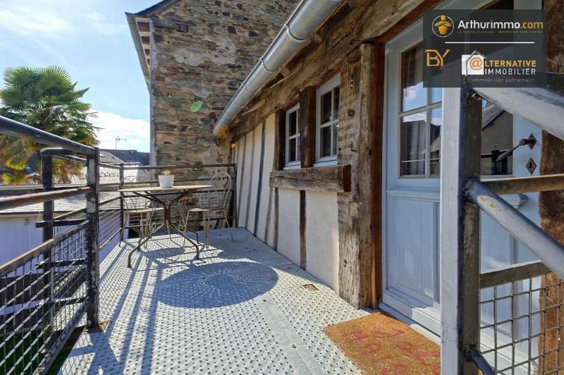 Maison - 157 m² - 7 pièces