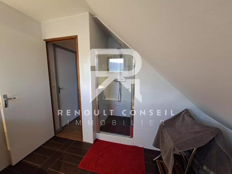 Maison - 151 m² - 6 pièces