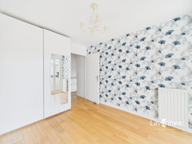 Appartement - 96 m² - 5 pièces