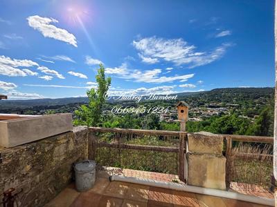 Maison - 144 m² - 6 pièces