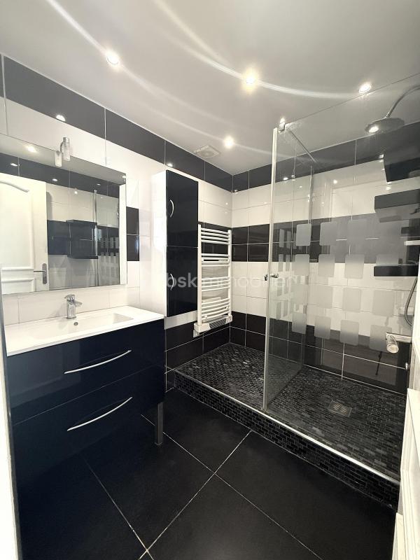 Appartement - 76 m² - 4 pièces