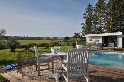 Maison - 180 m² - 7 pièces