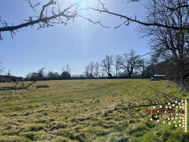 Maison - 99 m² - 6 pièces