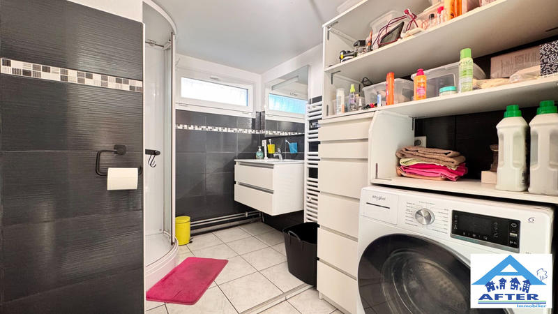 Maison - 143 m² - 6 pièces