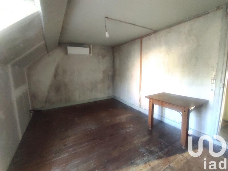 Maison - 180 m² - 8 pièces