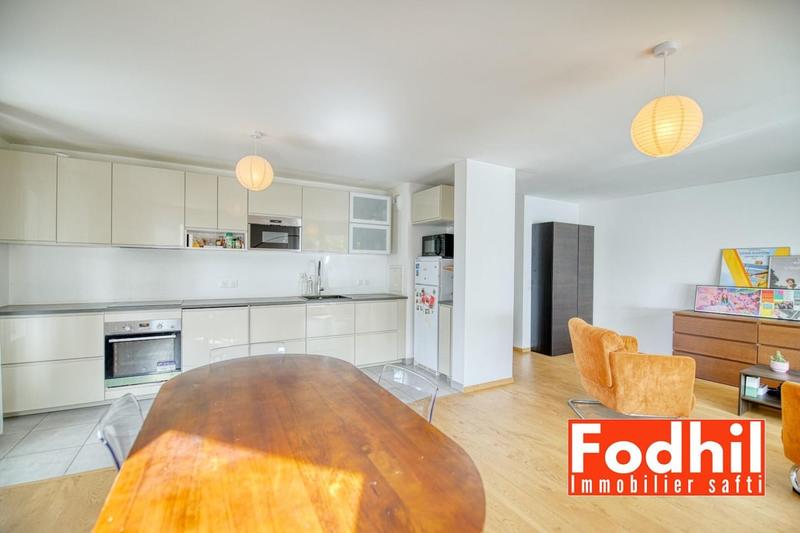 Appartement - 70 m² - 3 pièces