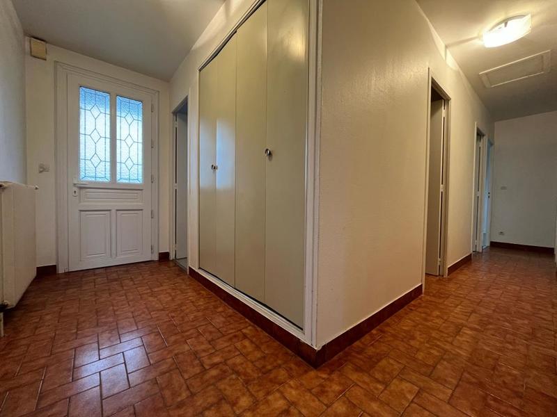 Maison - 99 m² - 4 pièces