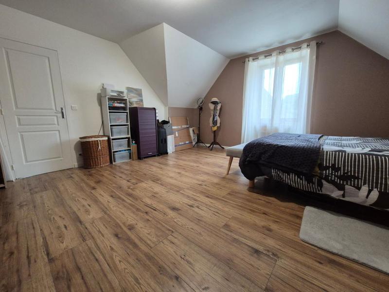 Maison - 122 m² - 3 pièces