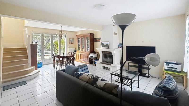 Maison - 172 m² - 7 pièces