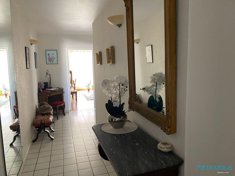 Appartement - 127 m² - 5 pièces