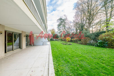 Appartement - 99 m² - 4 pièces