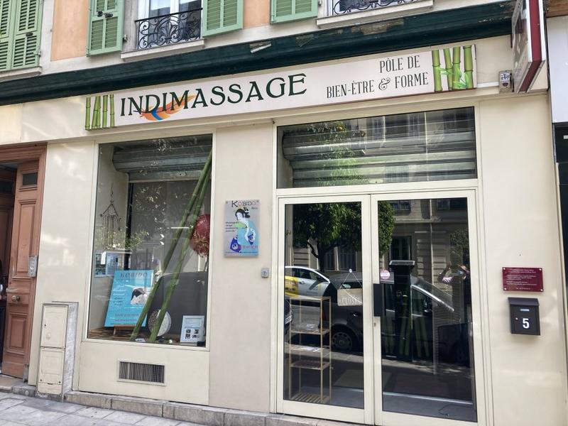 Local commercial - 61 m²