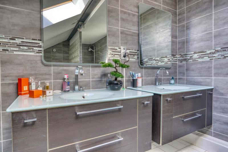 Appartement - 170 m² - 7 pièces