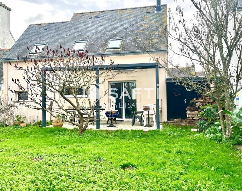 Maison - 95 m² - 5 pièces