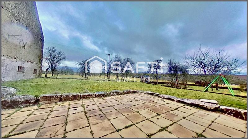 Maison - 133 m² - 7 pièces