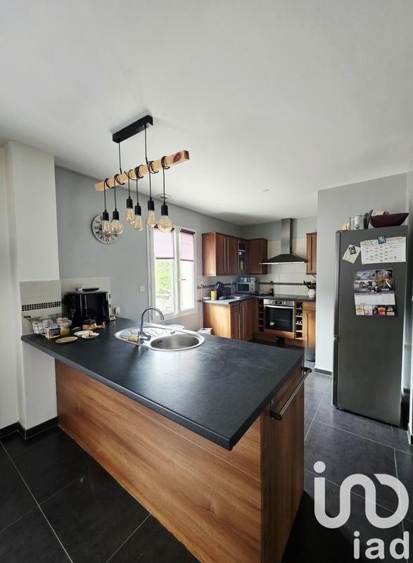 Maison - 110 m² - 6 pièces