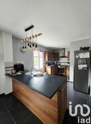 Maison - 110 m² - 6 pièces