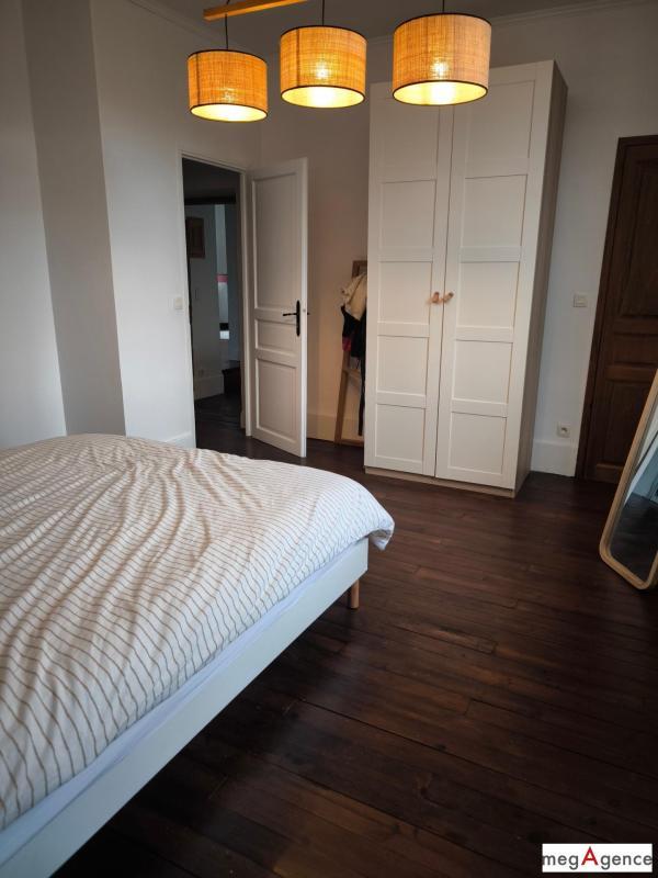 Propriété - 185 m² - 6 pièces