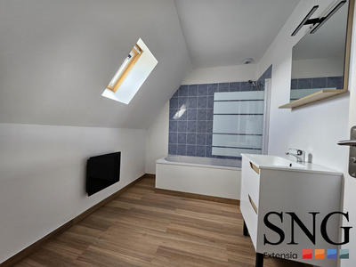 Maison - 81 m² - 4 pièces