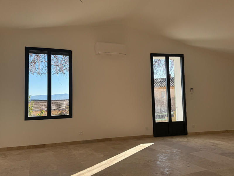 Appartement - 101 m² - 3 pièces