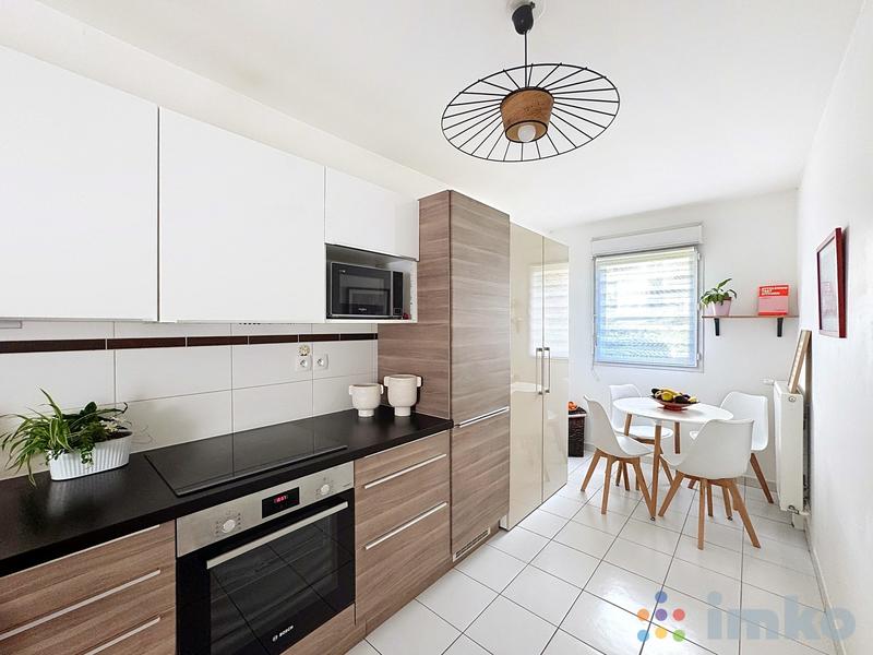 Appartement - 81 m² - 4 pièces