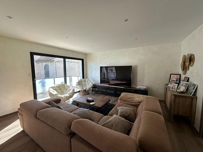 Maison - 97 m² - 4 pièces