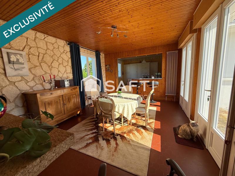 Maison - 196 m² - 8 pièces