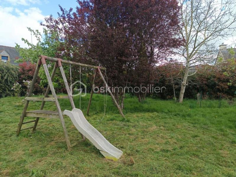 Maison - 85 m² - 5 pièces