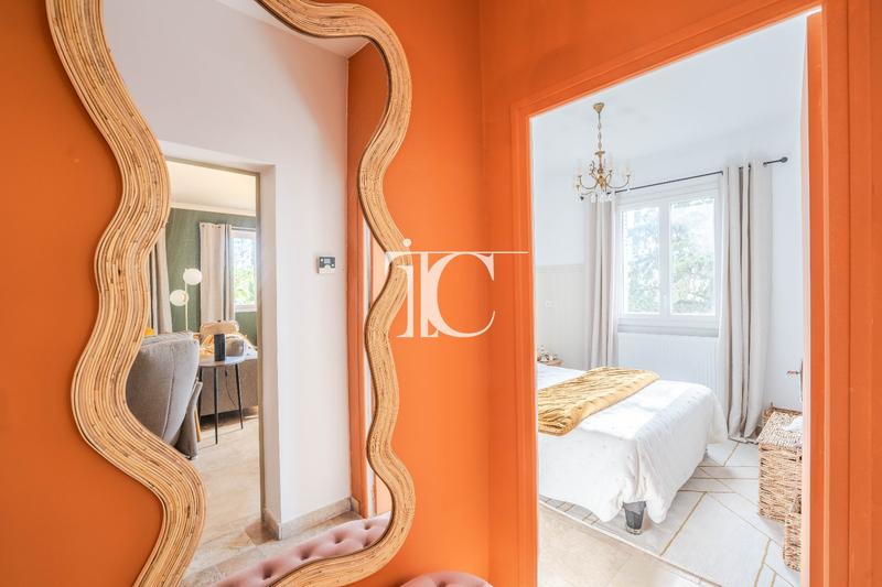 Maison - 159 m² - 6 pièces