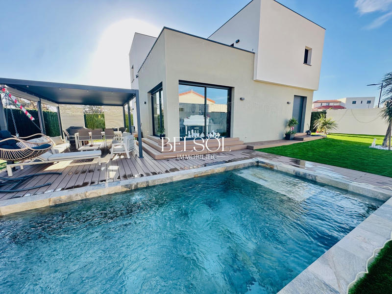 Villa - 140 m² - 5 pièces