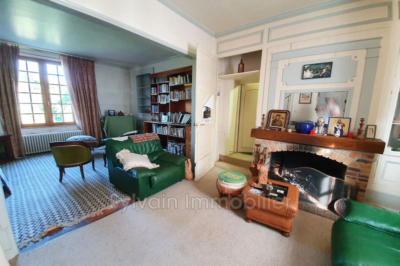 Maison - 231 m² - 11 pièces