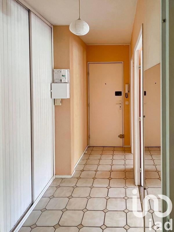 Appartement - 84 m² - 4 pièces