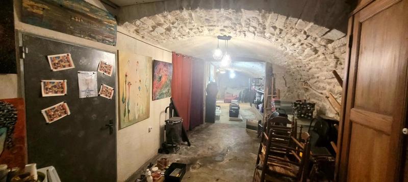 Maison en pierre - 140 m² - 5 pièces