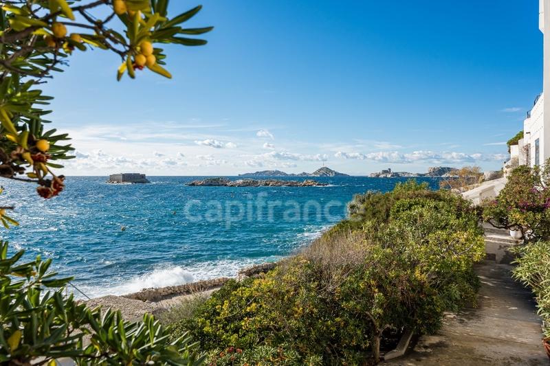 Propriété - 400 m² - 8 pièces