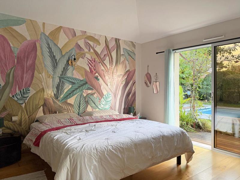 Maison - 200 m² - 7 pièces