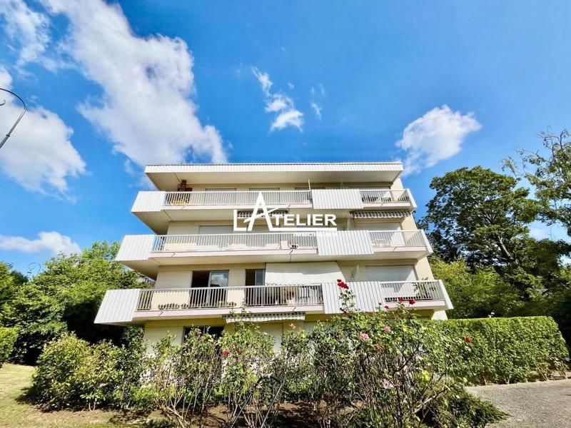 Appartement - 100 m² - 5 pièces